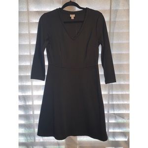 Women’s Black V-Neck Dress Fit/Flare Size Small